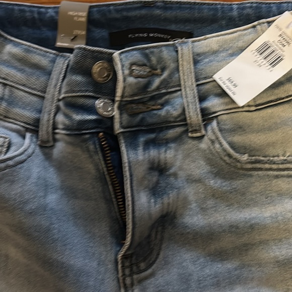 Buckle Flying monkey 27 hi rise flare NWT - Picture 2 of 3